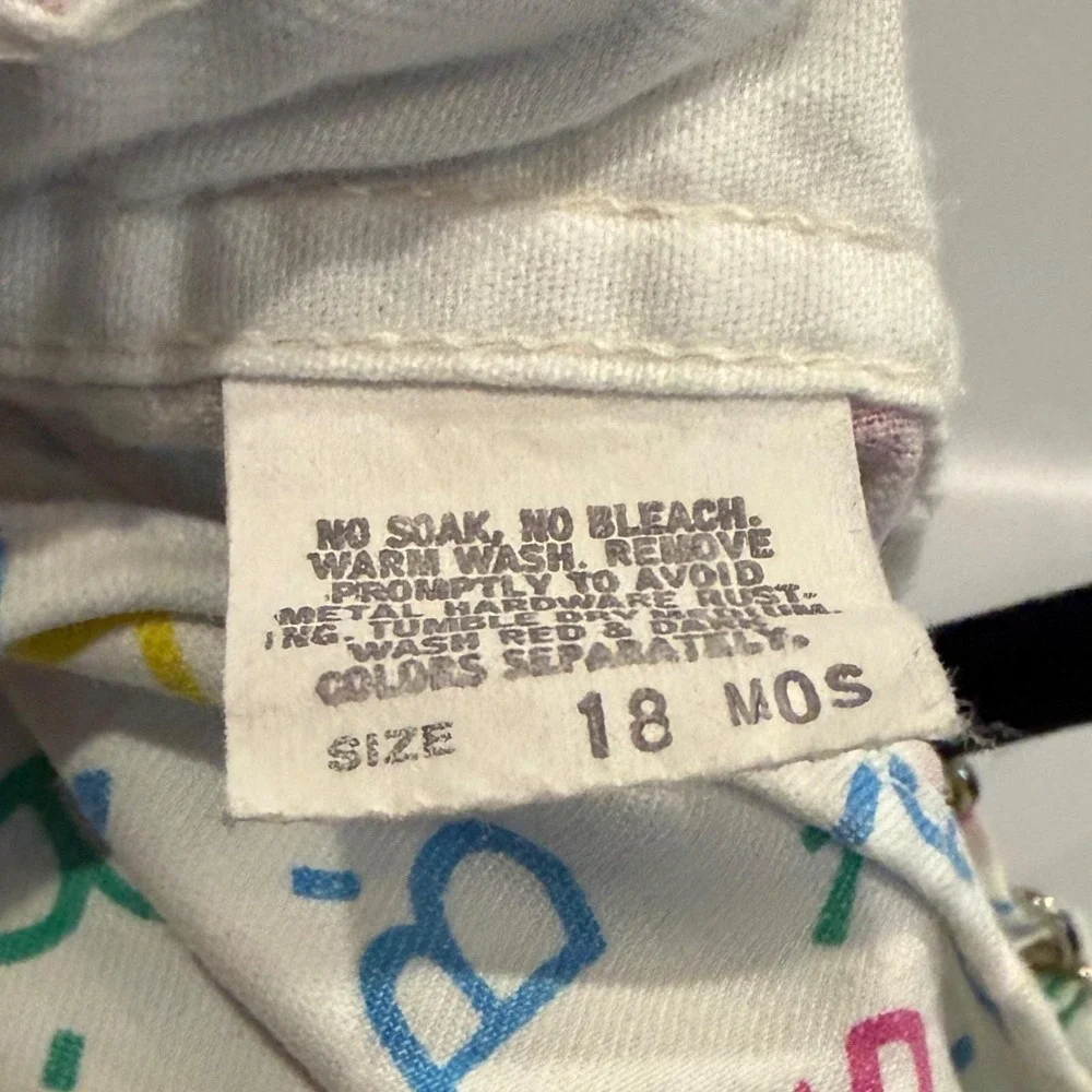 Vtg OshKosh B'gosh USA White Alphabet Print Corduroy Overalls‎ Vestbak 18 Mos
